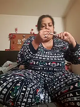 kittymorenita26 online show from January 16, 2025, 9:16 am