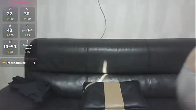 Snapshot of Emma2244 chatting on February 20, 2025, 6:17 am Emma2244 online show from February 20, 2025, 6:17 am