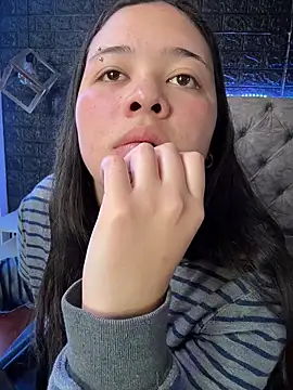 Paloma  LS online show from February 9, 2026, 7:23 pm