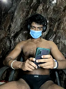 rony6663 online show from October 23, 2025, 10:03 am