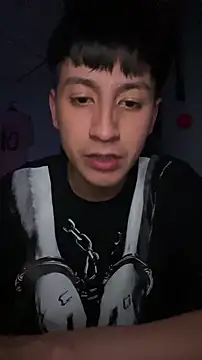 Snapshot of Stiven_017 chatting on February 11, 2026, 1:49 am Stiven 017 online show from February 11, 2026, 1:49 am