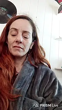 Snapshot of jessiburningheels chatting on August 6, 2026, 3:29 pm jessiburningheels online show from August 6, 2026, 3:29 pm