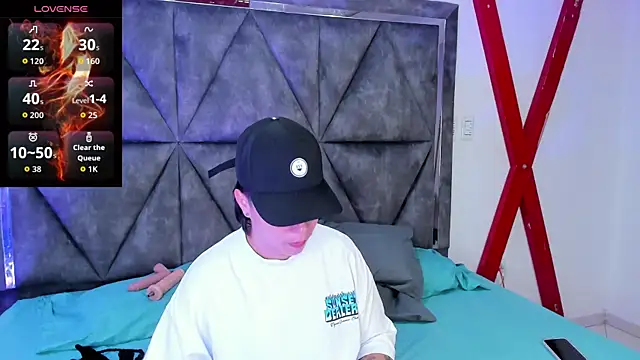 AbbySmiitth  online show from October 16, 2025, 12:13 pm