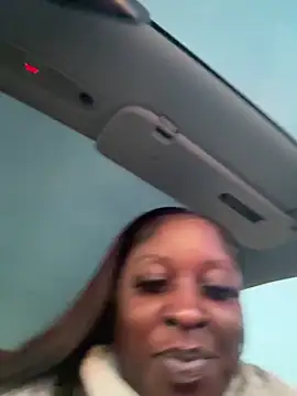 Snapshot of Insultedbalceni chatting on February 26, 2026, 1:38 am Insultedbalceni online show from February 26, 2026, 1:38 am