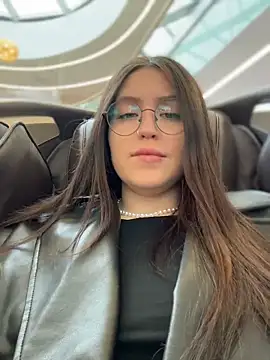 meow girl online show from March 25, 2026, 10:14 am