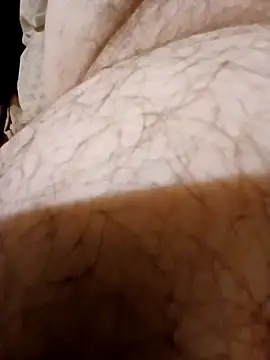 Snapshot of ADAMWILBY34 chatting on November 5, 2025, 9:07 pm ADAMWILBY34 online show from November 5, 2025, 9:07 pm