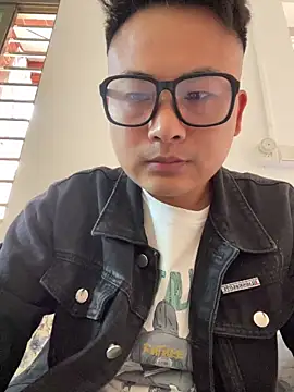 lixiaoshuai8 online show from February 7, 2026, 6:32 am