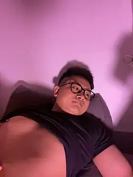 lixiaoshuai8 online show from February 23, 2026, 6:14 am