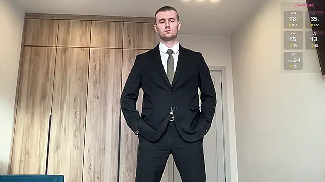 Snapshot of cute_mark chatting on February 12, 2026, 11:32 am cute mark online show from February 12, 2026, 11:32 am