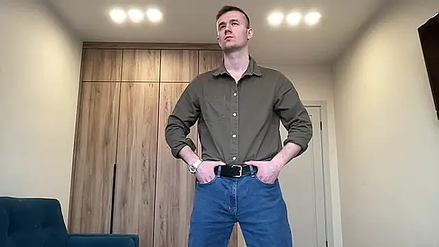 cute mark online show from March 30, 2026, 5:31 am