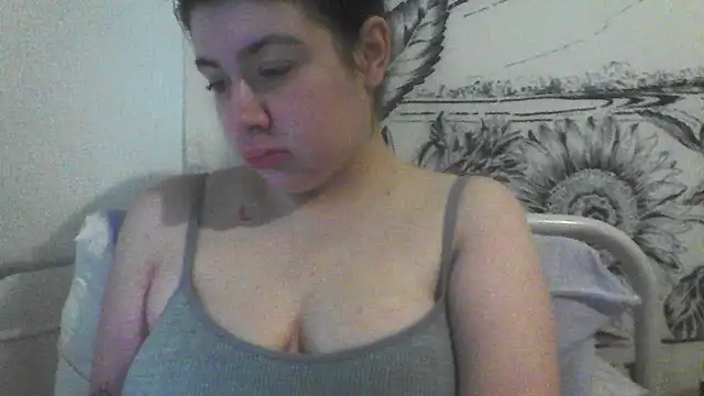 Snapshot of CamilaCherryX chatting on November 4, 2025, 3:38 pm CamilaCherryX online show from November 4, 2025, 3:38 pm