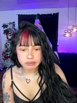 myeimmy 33 online show from December 15, 2025, 7:52 pm