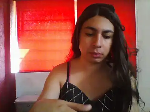 Yasmin Paez99 online show from November 8, 2025, 4:43 pm