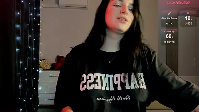 Snapshot of __Latisha__ chatting on January 18, 2025, 2:23 pm Latisha online show from January 18, 2025, 2:23 pm