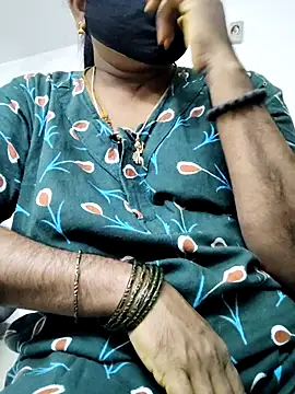 Snapshot of Tamilrojanew chatting on July 1, 2026, 11:32 am Tamilrojanew online show from July 1, 2026, 11:32 am