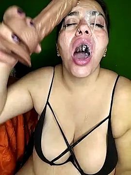 emily sweet13 online show from February 20, 2026, 12:18 pm