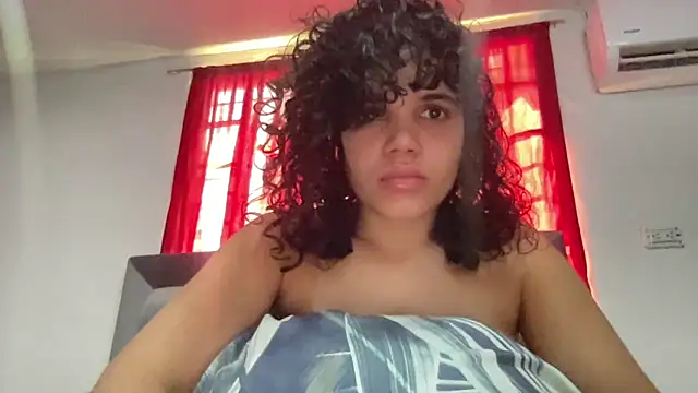 Snapshot of brithneysquirt chatting on March 8, 2025, 2:30 pm brithneysquirt online show from March 8, 2025, 2:30 pm