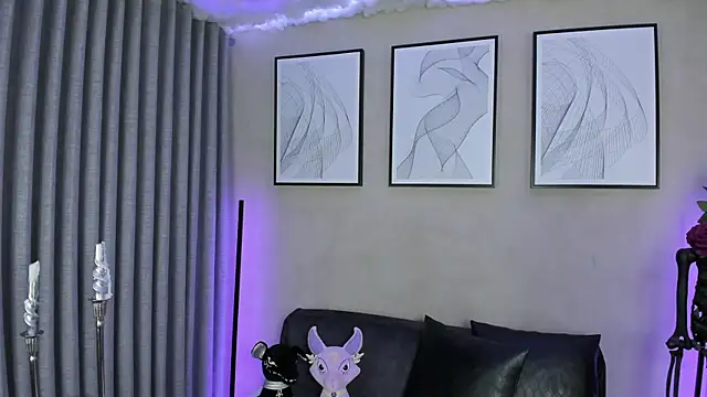 Snapshot of Morgan_Hilll_ chatting on October 10, 2025, 12:06 pm Morgan Hilll online show from October 10, 2025, 12:06 pm