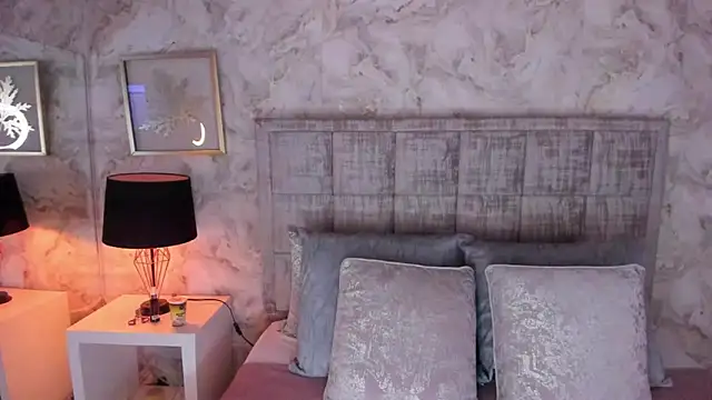 Snapshot of AdeleAndersonn chatting on March 3, 2026, 12:56 pm AdeleAndersonn online show from March 3, 2026, 12:56 pm