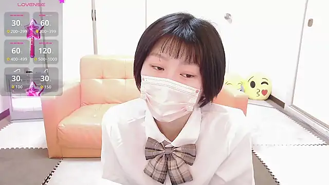 minamina1221 online show from March 11, 2026, 7:13 am