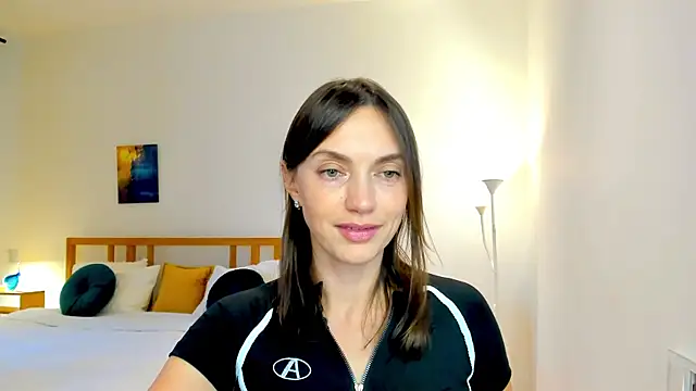 LovelyeeMia online show from December 2, 2024, 10:13 am
