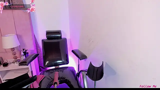 megan bat online show from January 10, 2025, 1:31 pm