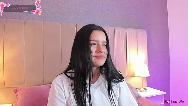 megan bat online show from January 9, 2025, 6:57 pm