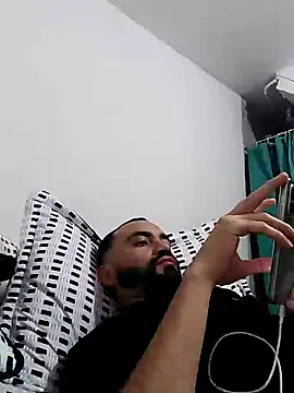 Juandiam online show from June 14, 2026, 2:24 am