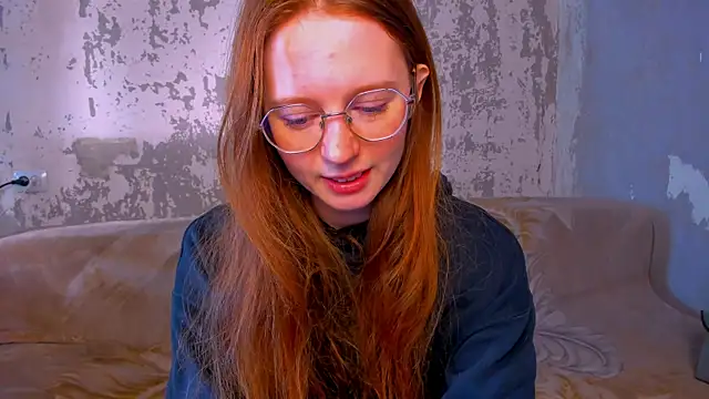 Fire Luna online show from January 16, 2026, 5:00 am