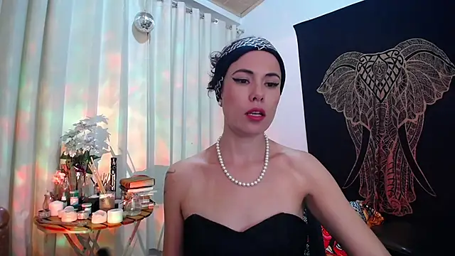 Snapshot of AmaRiv chatting on December 23, 2024, 1:08 am AmaRiv online show from December 23, 2024, 1:08 am