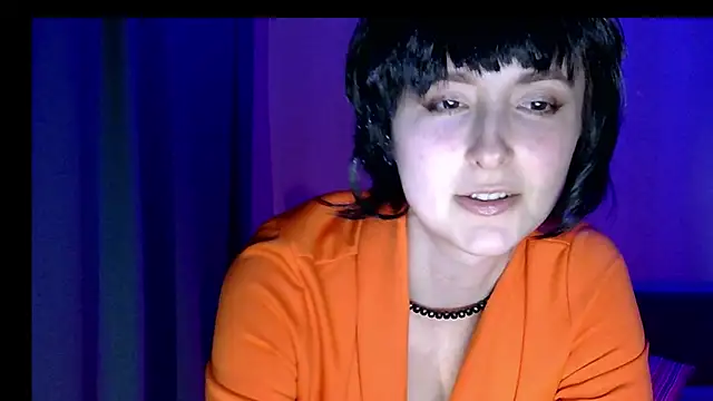 LilyXSky online show from February 20, 2025, 3:19 pm