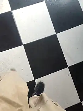 Juliano69xv online show from February 21, 2026, 1:02 pm