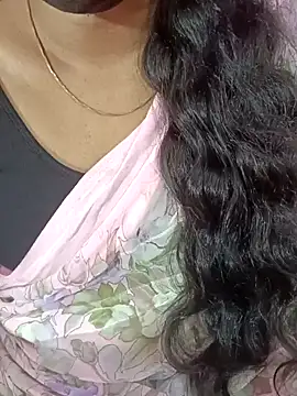 Snapshot of tamil-varshu chatting on February 2, 2025, 5:48 pm tamil-varshu online show from February 2, 2025, 5:48 pm