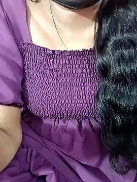 Snapshot of tamil-varshu chatting on January 12, 2025, 5:33 pm tamil-varshu online show from January 12, 2025, 5:33 pm