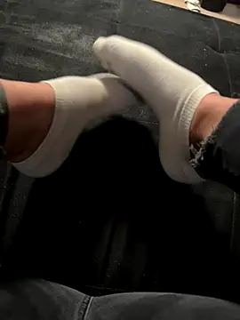 Ana-05 online show from November 30, 2025, 1:12 pm