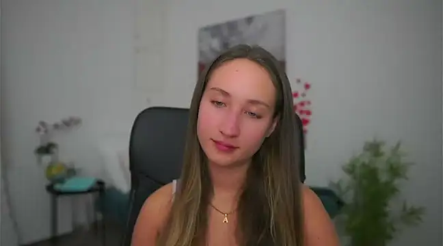 magic   smile online show from February 14, 2025, 2:23 pm