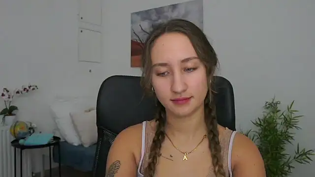 magic   smile online show from January 22, 2025, 8:29 am