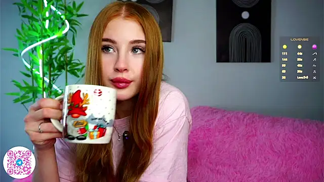 DawnAcreman online show from March 12, 2025, 5:49 pm