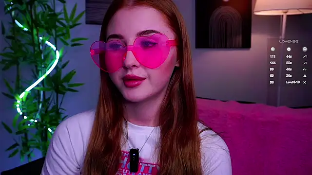 DawnAcreman online show from March 11, 2025, 5:13 pm