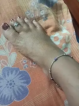 lakey91girl online show from December 19, 2025, 3:36 pm