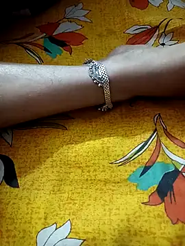 lakey91girl online show from January 29, 2025, 5:13 pm