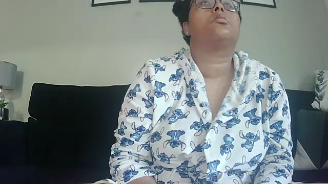 Snapshot of vanilla_chocolate23 chatting on October 15, 2025, 7:49 am vanilla chocolate23 online show from October 15, 2025, 7:49 am