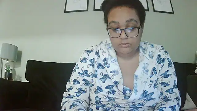 Snapshot of vanilla_chocolate23 chatting on October 16, 2025, 6:43 am vanilla chocolate23 online show from October 16, 2025, 6:43 am