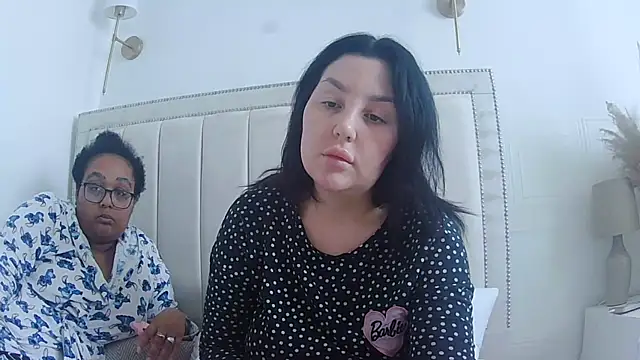 Snapshot of vanilla_chocolate23 chatting on October 26, 2025, 11:10 am vanilla chocolate23 online show from October 26, 2025, 11:10 am