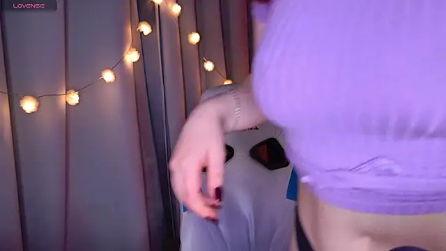 EnnySunrise online show from November 1, 2025, 6:46 pm