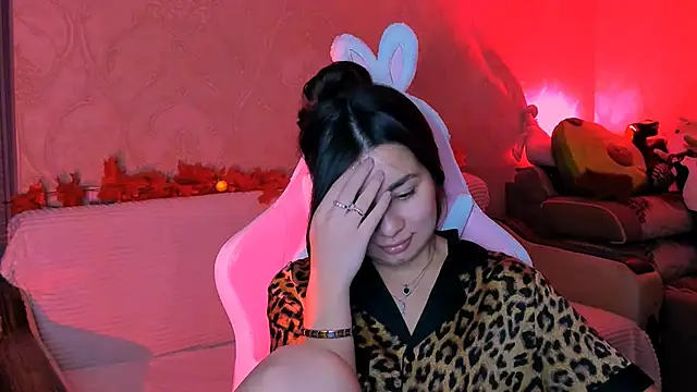 Swee Alicee online show from October 15, 2025, 7:44 pm