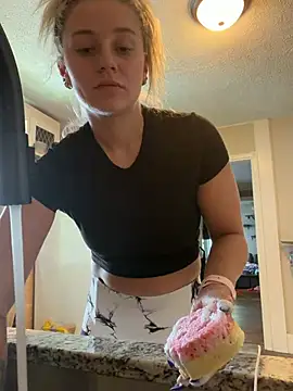lexybabyxo online show from July 8, 2026, 5:46 pm