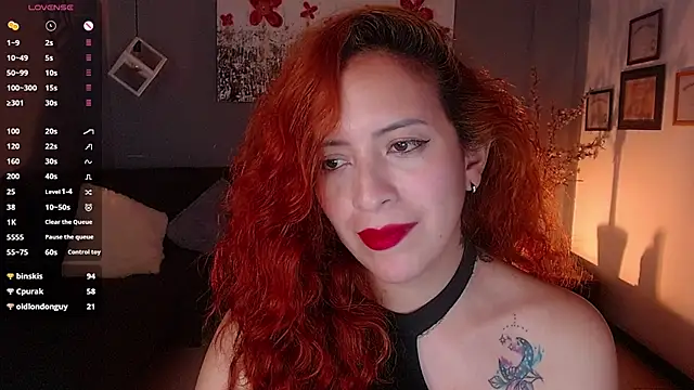 sahra taylor  online show from March 19, 2025, 5:17 pm