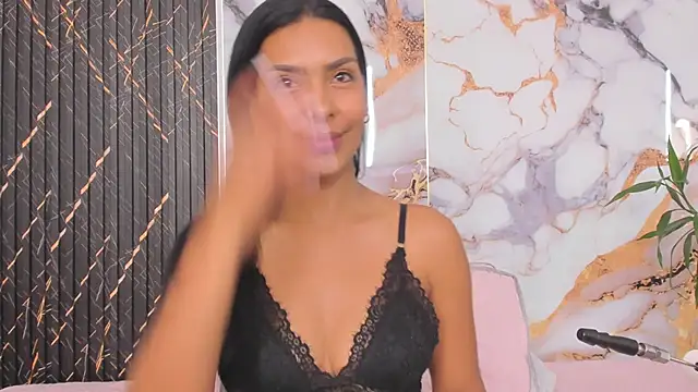 Alyson-a online show from February 11, 2026, 12:16 pm