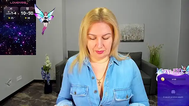 Lili Crossi online show from February 25, 2026, 6:46 am